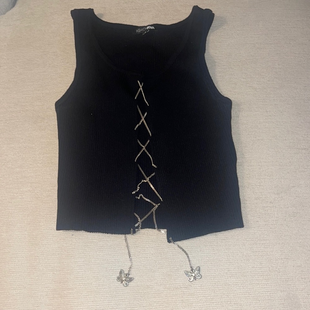 Sweater crop butterfly string black size small